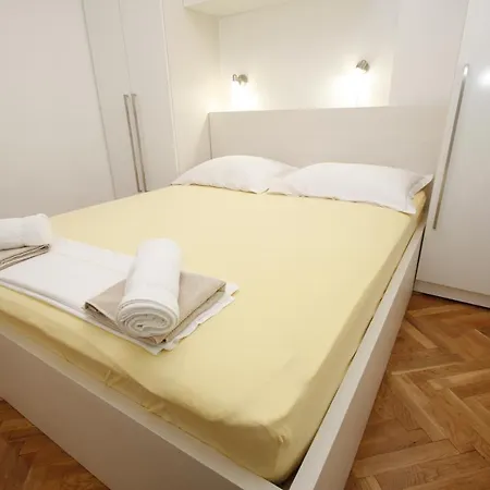 Apartment Galic *